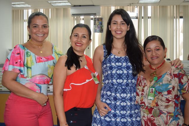 La Alcaldía de Neiva no se quedó atrás y también celebró el día a sus mujeres. Adriana Lozada, Jenny Villa, Alexandra Cardozo, Aleida Peña.